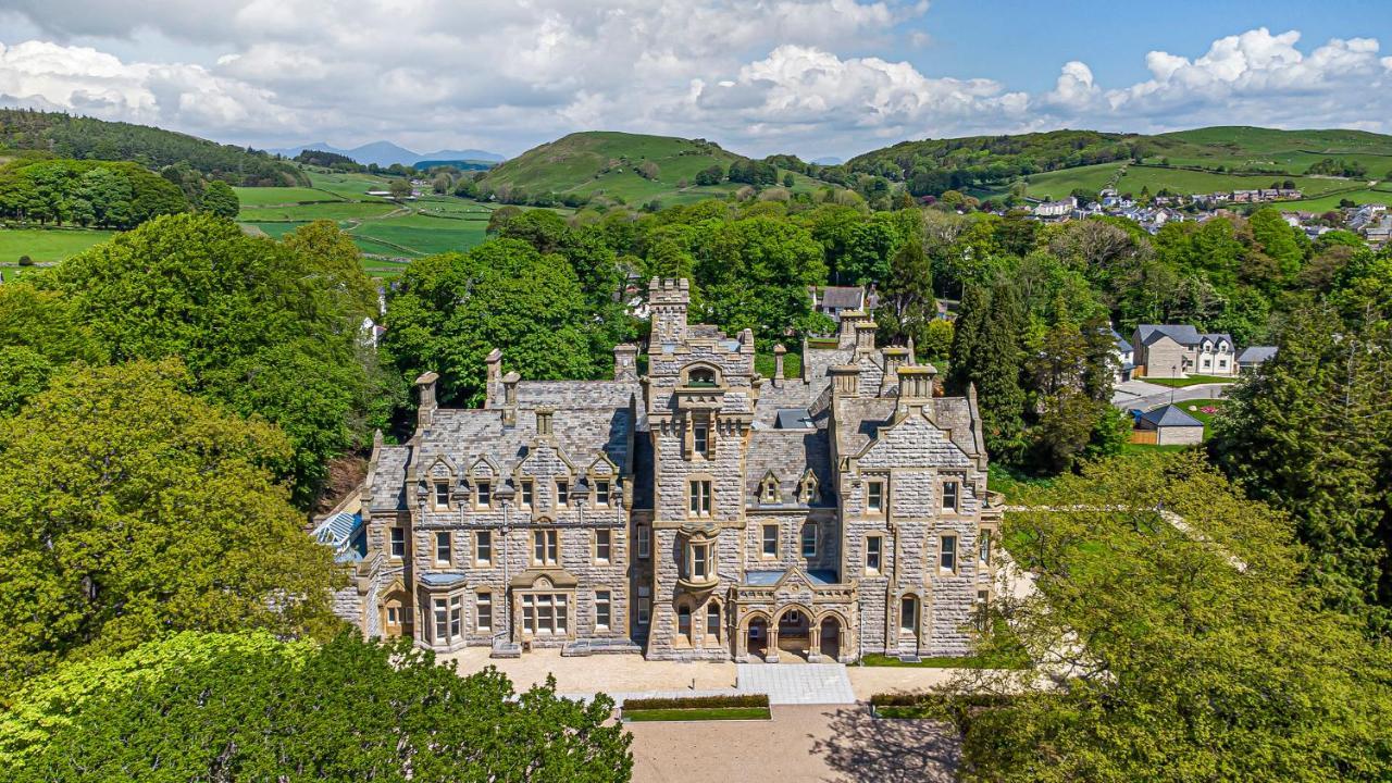 The Alfred Suite Stone Cross Mansion Ulverston Exterior photo